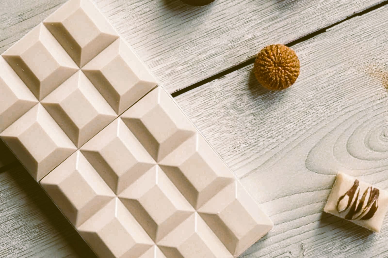 Sabrina Carpenter Sweet Tooth Caramel Dream