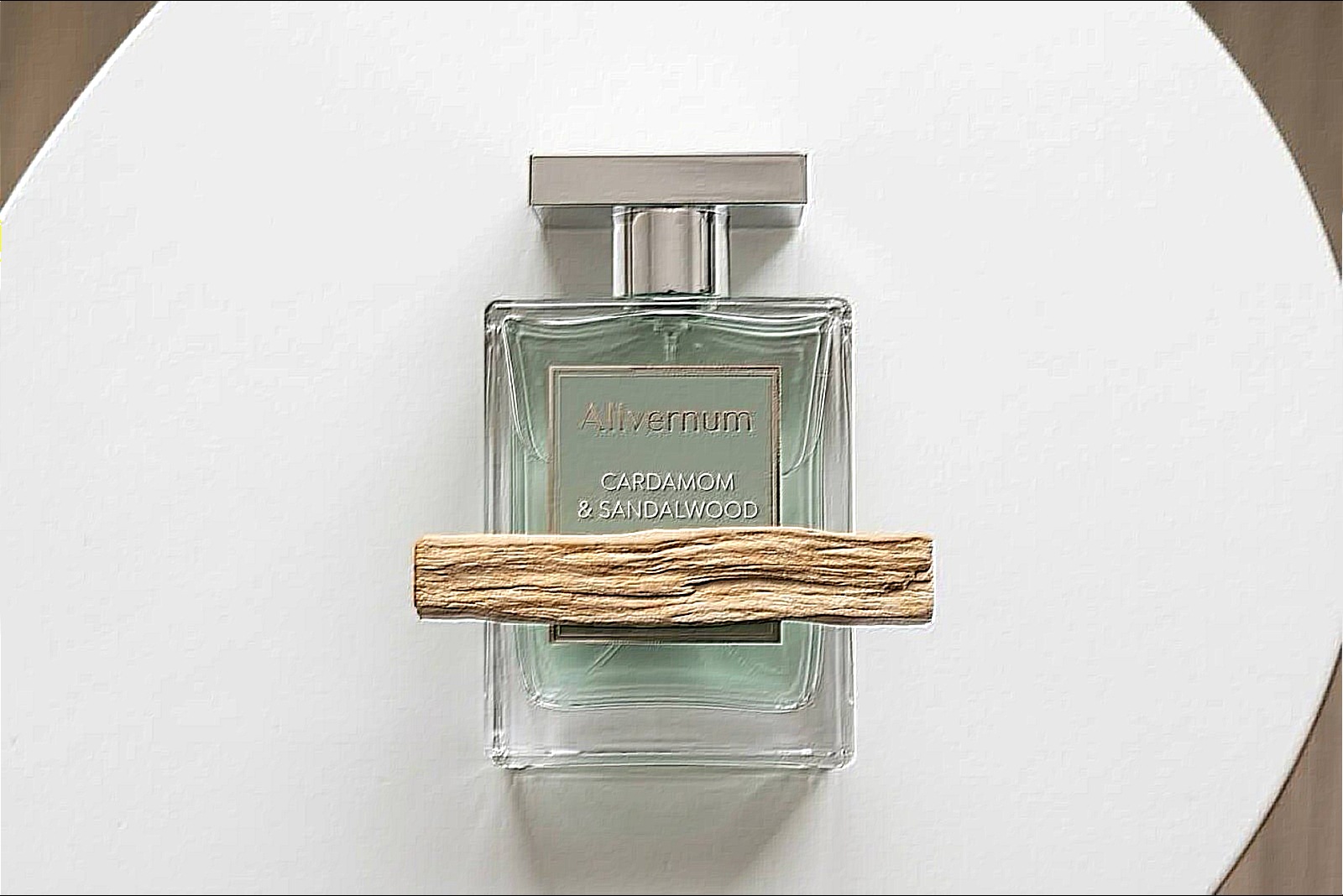 Allvernum Cardamom & Sandalwood